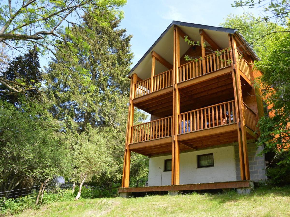 Comfortable Modern Chalet With Wood Finish Айвейл Екстериор снимка